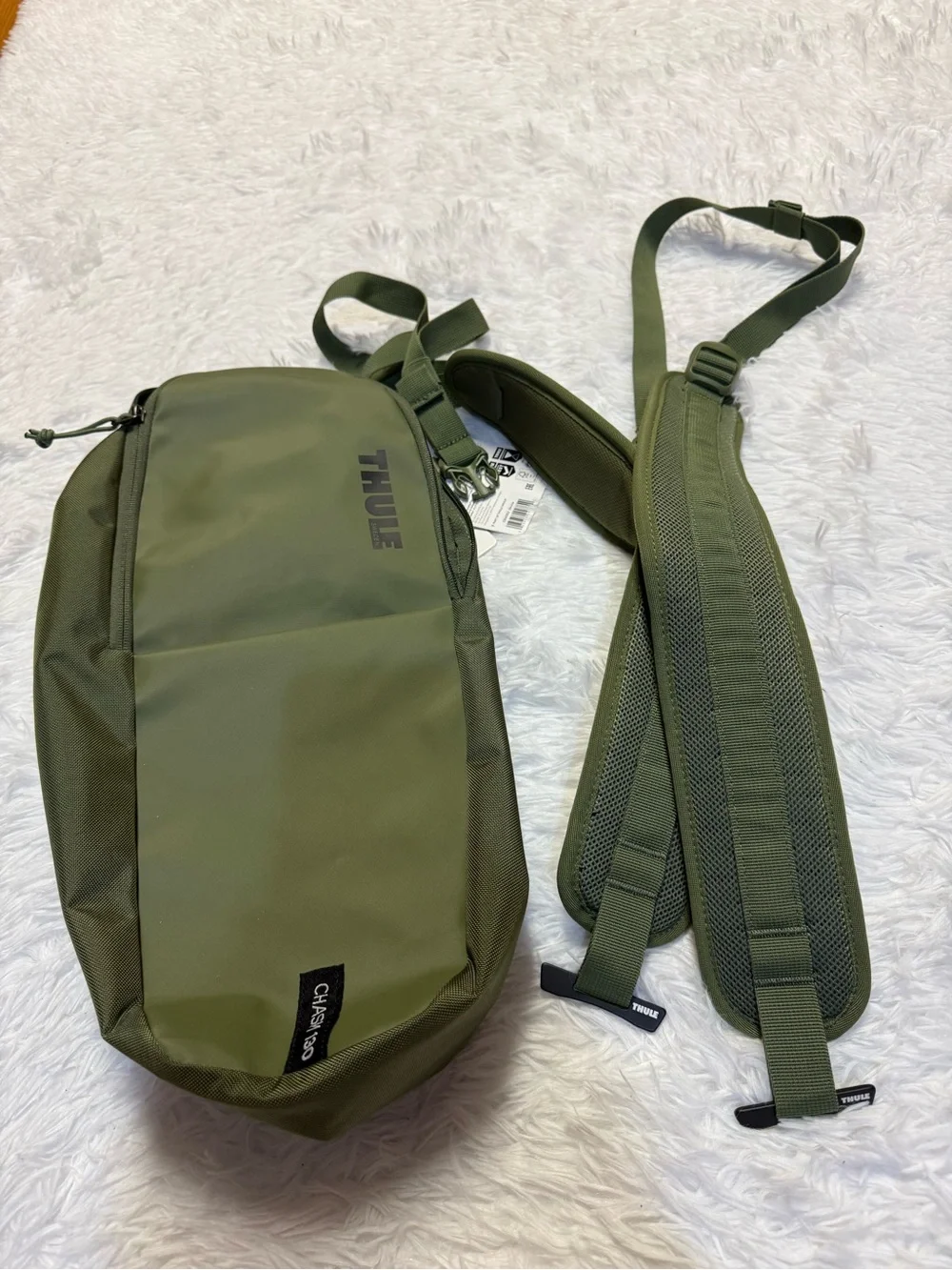 Thule Chasm Olive Green Duffle Bag Packing Case / Accessories Carry Bag